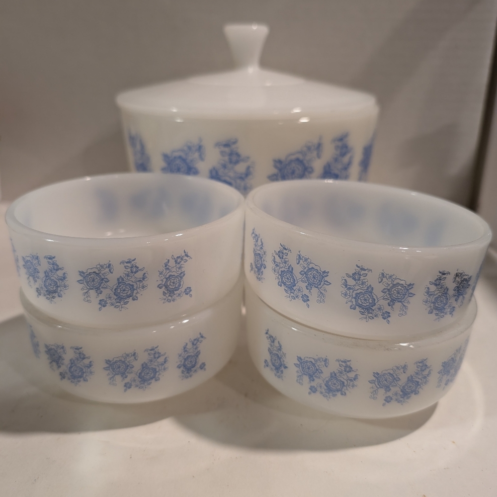 Federal Glass Bowl with Lid, Milk Glass.  4 fruit bowls, Blue Roses pattern.